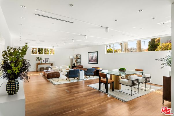 Dining room, Interior, Living room, Recessed Lighting, Wood Texture Flooring