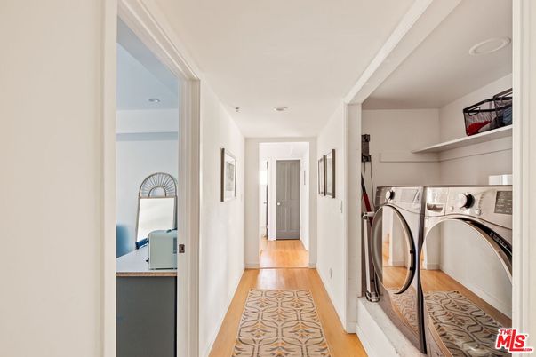 Interior, Recessed Lighting, Utility Closets, Washer, Wood Texture Flooring