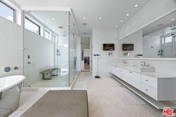 Bathroom, Dual Sink Vanities, Free Standing Baths, Glass Shower, Interior, Pendant Lights, Recessed Lighting