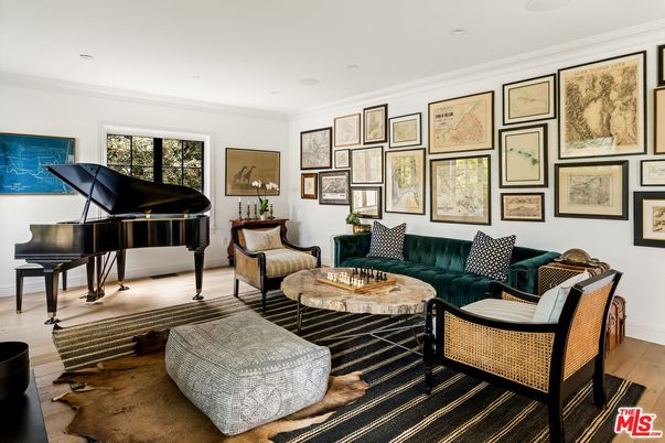 Interior, Living room, Piano, Recessed Lighting, Wood Texture Flooring