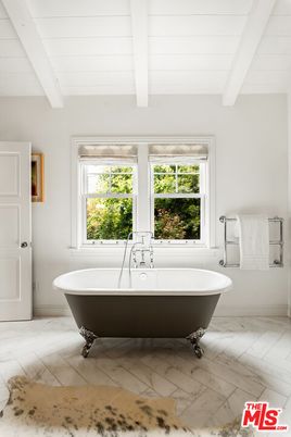 Bathroom, Free Standing Baths, Interior, Marble