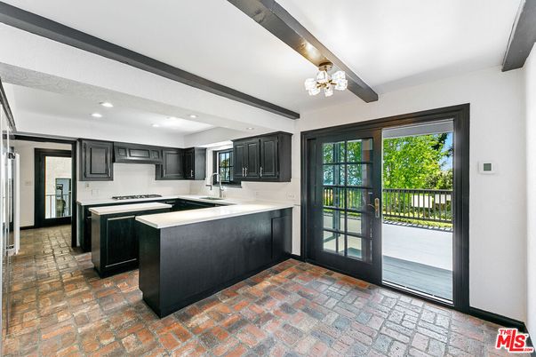 Interior, Kitchen, Recessed Lighting