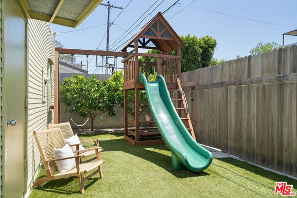 Backyard, Exterior, Playground