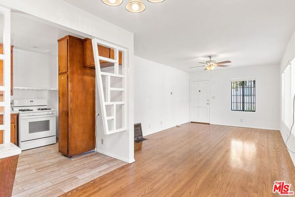 Empty room, Interior, Kitchen, Wood Texture Flooring
