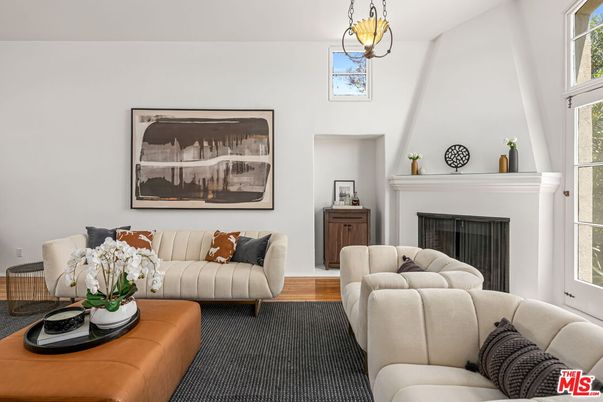 Fireplace, Interior, Living room, Pendant Lights, Wood Texture Flooring