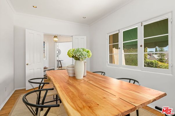 Dining room, Interior, Recessed Lighting, Wood Texture Flooring