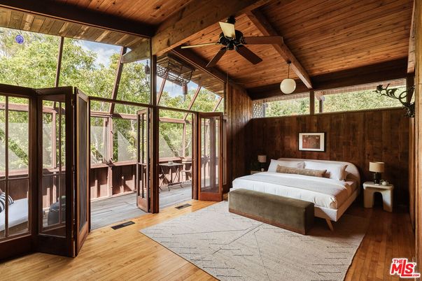 Bedroom, Interior, Sun Room, Wooden Beams, Wooden Ceilings, Wood Texture Flooring, Wooden Walls