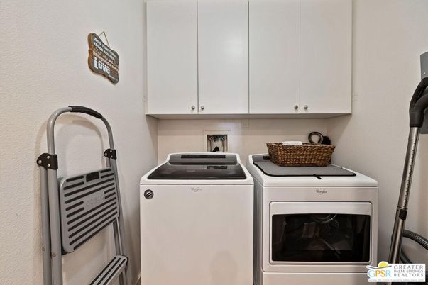 Interior, Washer