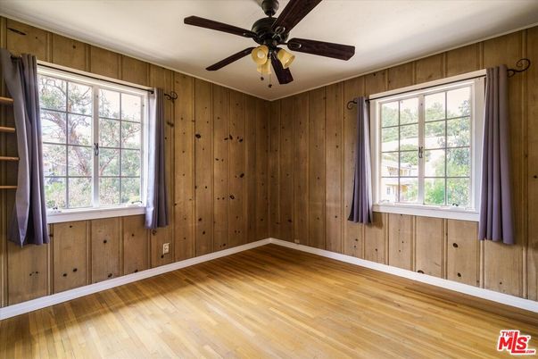 Empty room, Interior, Wood Texture Flooring, Wooden Walls