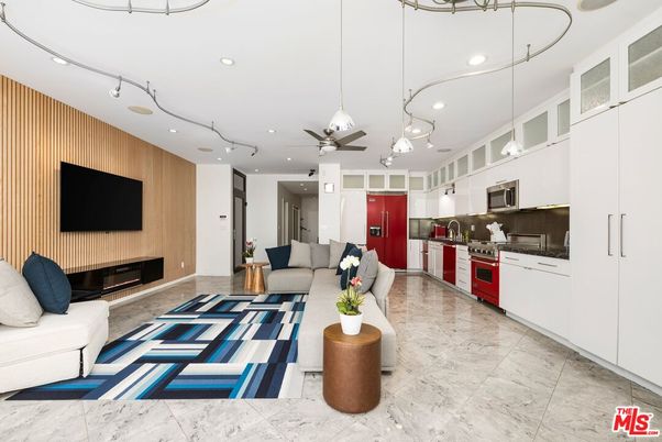 Fireplace, Interior, Kitchen, Living room, Marble, Pendant Lights, Recessed Lighting