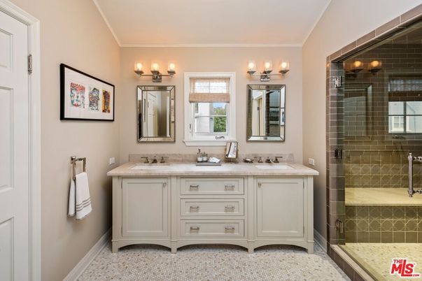 Bathroom, Dual Sink Vanities, Glass Shower, Interior