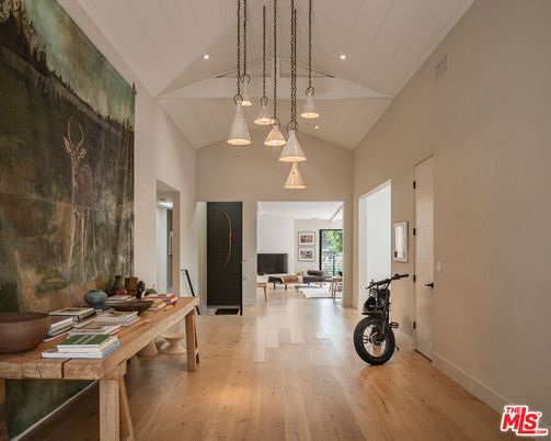 Home Office, Interior, Pendant Lights, Recessed Lighting, Wood Texture Flooring