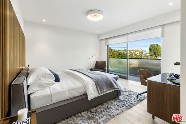 Bedroom, Home Office, Interior, Recessed Lighting, Wood Texture Flooring
