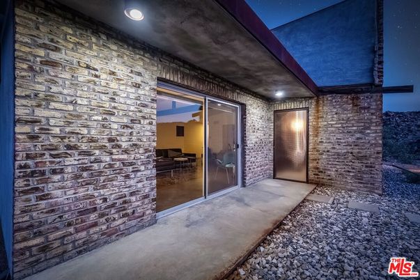 Exterior, Stone Walls