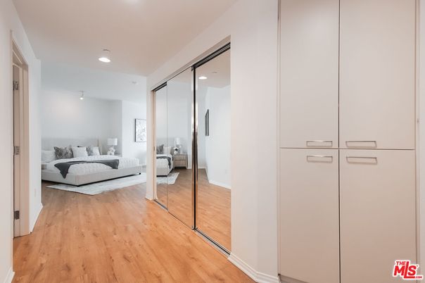 Bedroom, Interior, Recessed Lighting, Water, Wood Texture Flooring