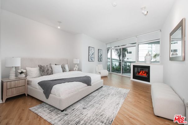 Bedroom, Fireplace, Interior, Wood Texture Flooring