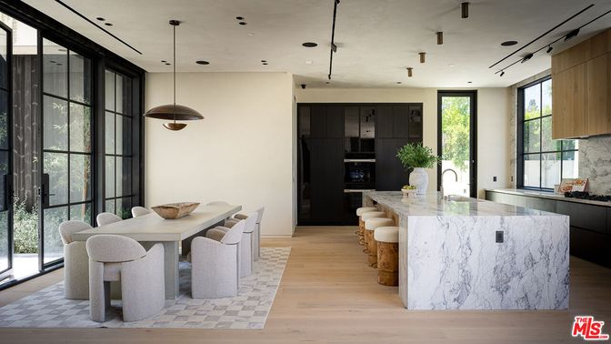 Dining room, Interior, Kitchen, Marble Walls, Pendant Lights, Recessed Lighting, Stainless Steel Appliances, Wood Texture Flooring