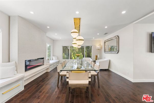 Dining room, Interior, Pendant Lights, Recessed Lighting, Wood Texture Flooring