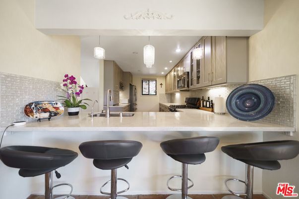 Interior, Kitchen, Pendant Lights, Recessed Lighting