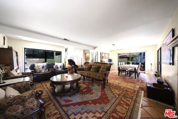 Dining room, Interior, Living room