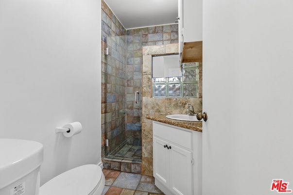 Bathroom, Interior, Stone Walls