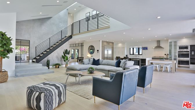 Dining room, Interior, Kitchen, Living room, Recessed Lighting, Stainless Steel Appliances, Wood Texture Flooring
