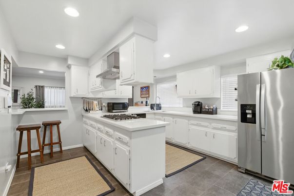 Interior, Kitchen, Recessed Lighting