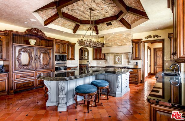 Chandelier, Interior, Kitchen, Pendant Lights, Recessed Lighting, Stainless Steel Appliances