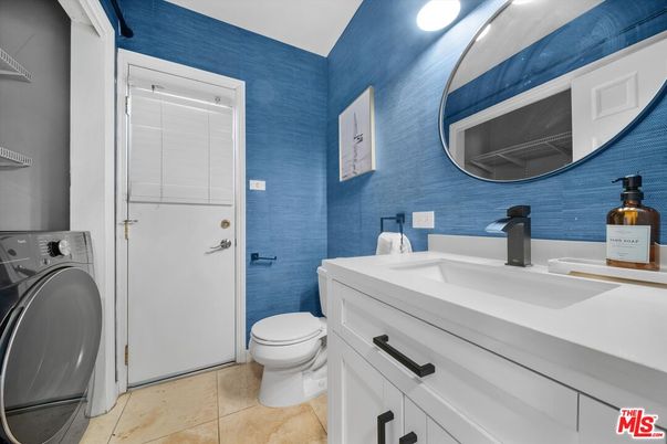 Bathroom, Interior, Washer