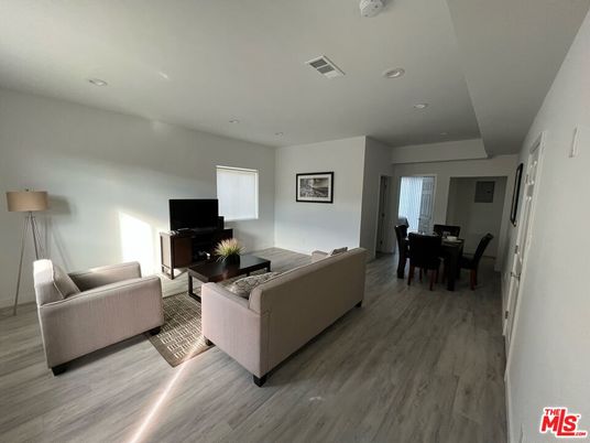 Dining room, Interior, Living room, Recessed Lighting, Wood Texture Flooring