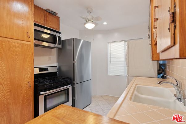 Interior, Kitchen, Recessed Lighting, Tile Countertops