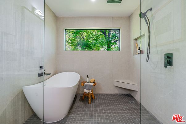 Bathroom, Free Standing Baths, Glass Shower, Interior, Recessed Lighting