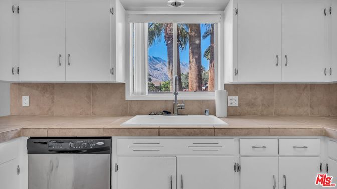 Interior, Kitchen, Tile Countertops