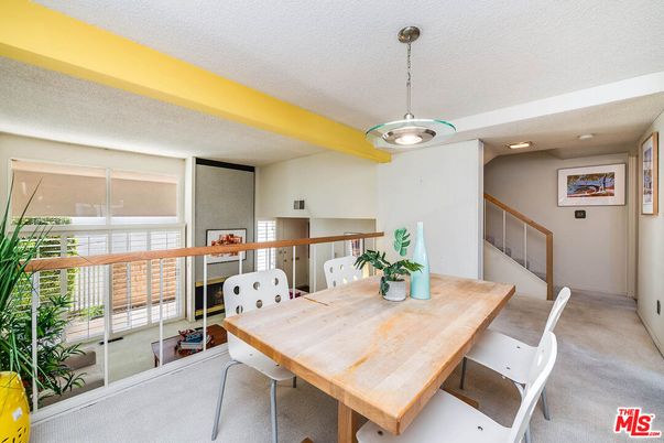 Dining room, Interior, Pendant Lights, Recessed Lighting