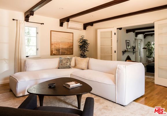 Interior, Living room, Recessed Lighting, Wooden Beams, Wood Texture Flooring