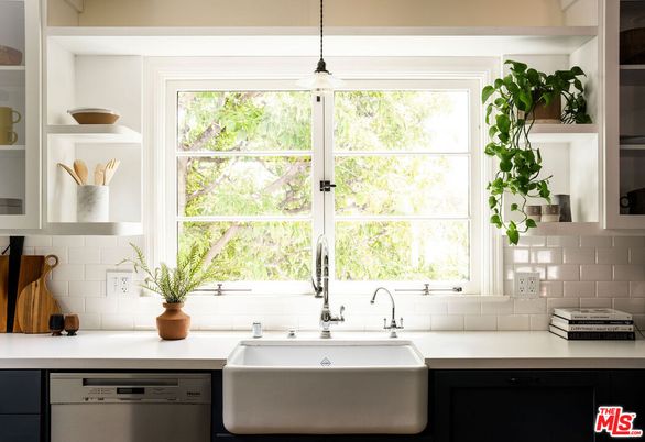 Interior, Kitchen, Pendant Lights
