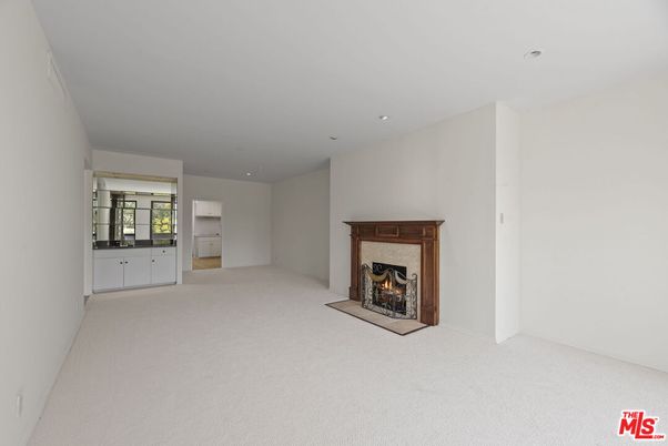 Empty room, Fireplace, Interior, Recessed Lighting