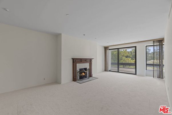 Empty room, Fireplace, Interior, Recessed Lighting