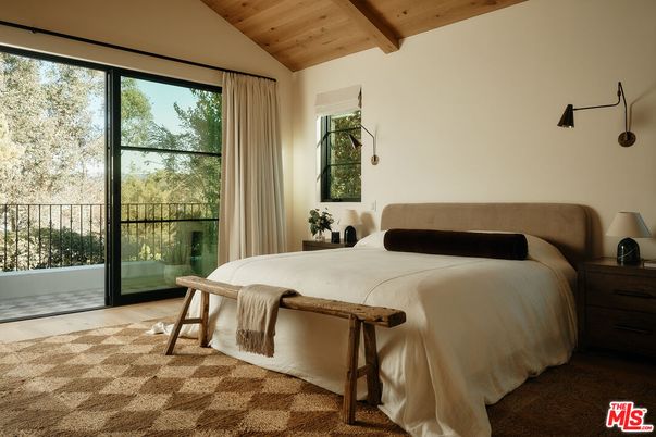 Bedroom, Interior, Wooden Beams, Wooden Ceilings, Wood Texture Flooring