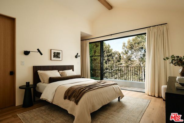 Bedroom, Interior, Wooden Beams, Wood Texture Flooring