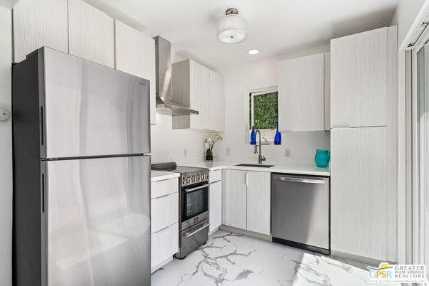 Interior, Kitchen, Marble, Recessed Lighting, Stainless Steel Appliances
