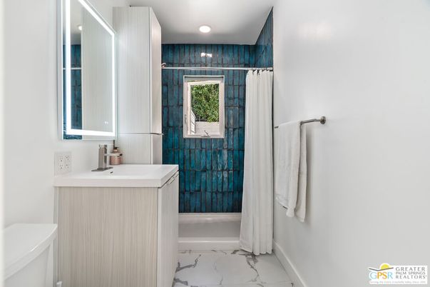 Bathroom, Interior, Marble, Recessed Lighting