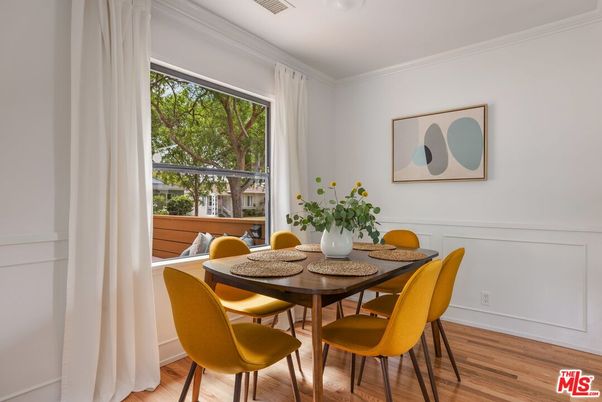 Dining room, Interior, Wood Texture Flooring