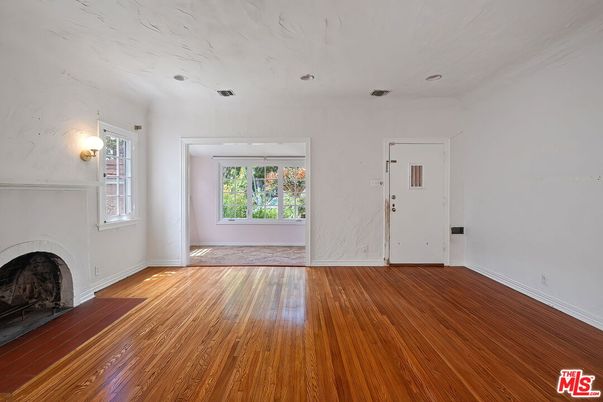 Empty room, Fireplace, Interior, Wood Texture Flooring