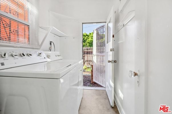 Interior, Washer