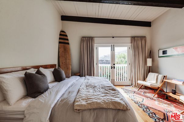 Bedroom, Interior, Wooden Beams, Wood Texture Flooring