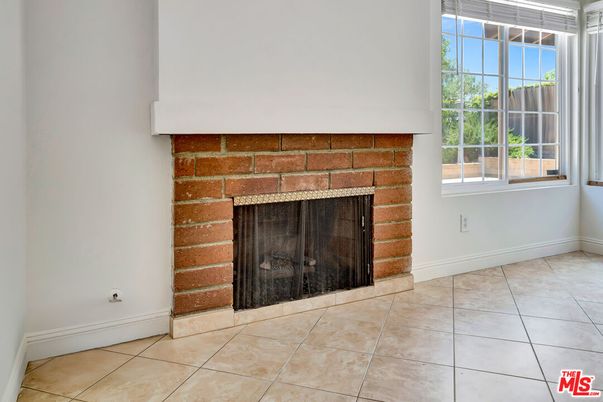 Fireplace, Interior