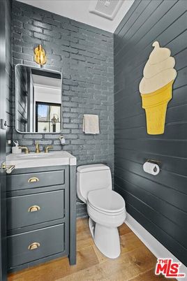 Bathroom, Interior, Stone Walls, Wood Texture Flooring