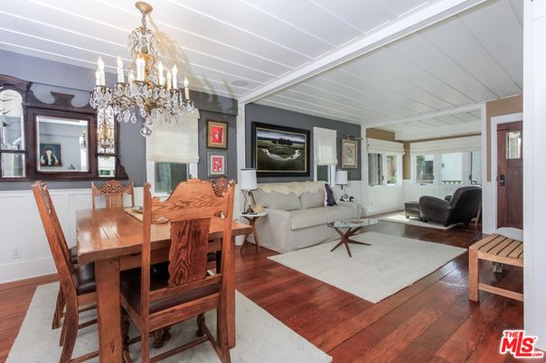 Chandelier, Dining room, Interior, Living room, Wood Texture Flooring