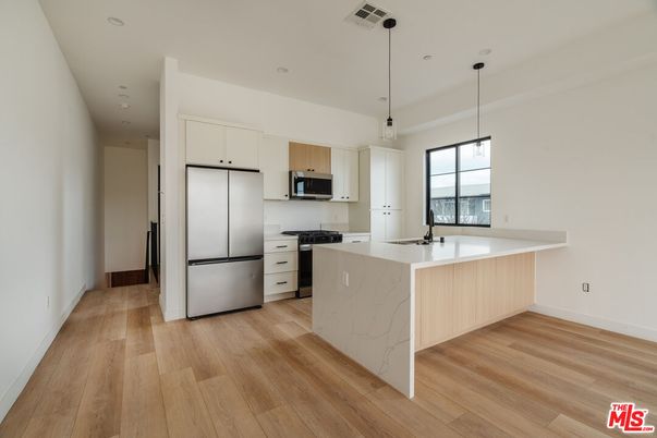 Interior, Kitchen, Pendant Lights, Recessed Lighting, Wood Texture Flooring